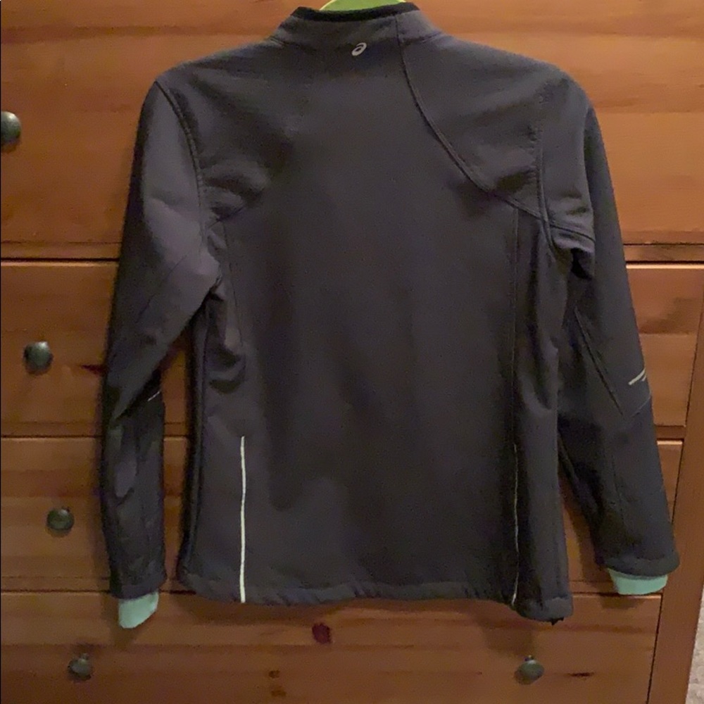 ASICS jacket - Picture 6 of 9